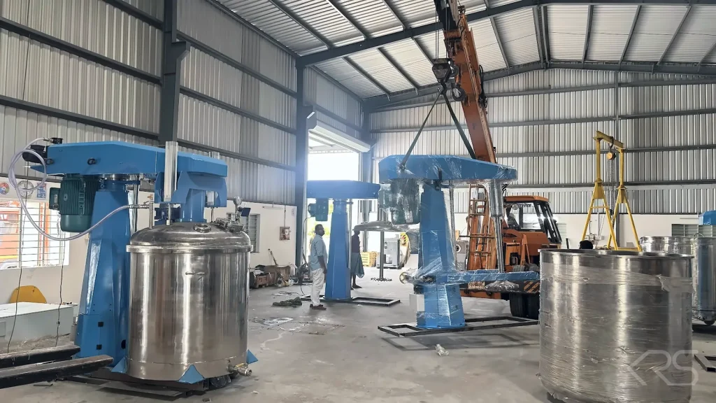 KRS DISPERMAHLTECHNIK High Speed Dispersers and stainless steel vessels in the KRS workshop ready for dispatch